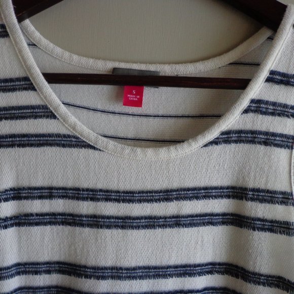 Vince Camuto Sleeveless Dress Pom Pom Hem Stripes Blue/Off Wht - Picture 6 of 14